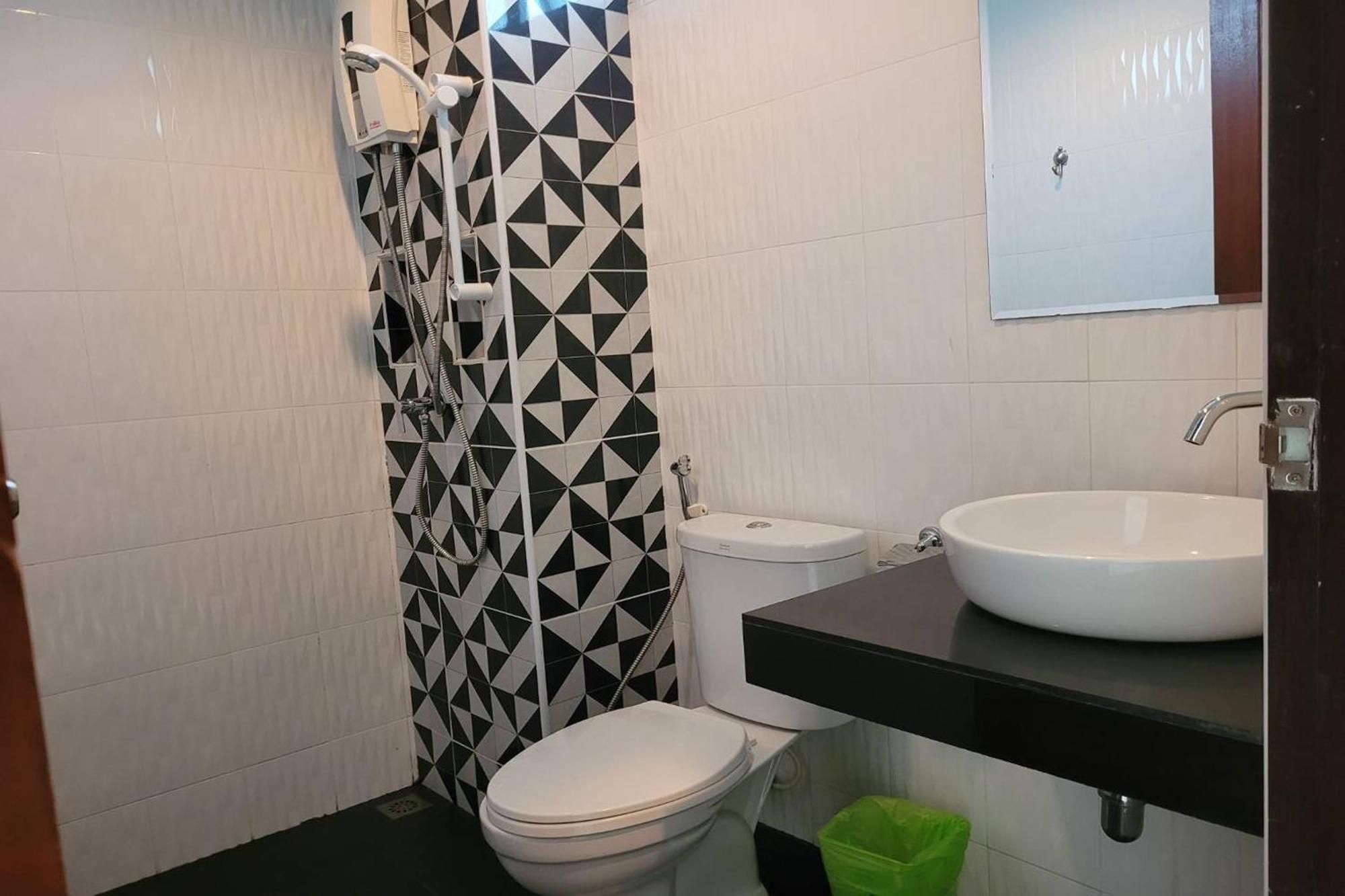 Snooze Inn Phuket Pa Khlok Eksteriør bilde