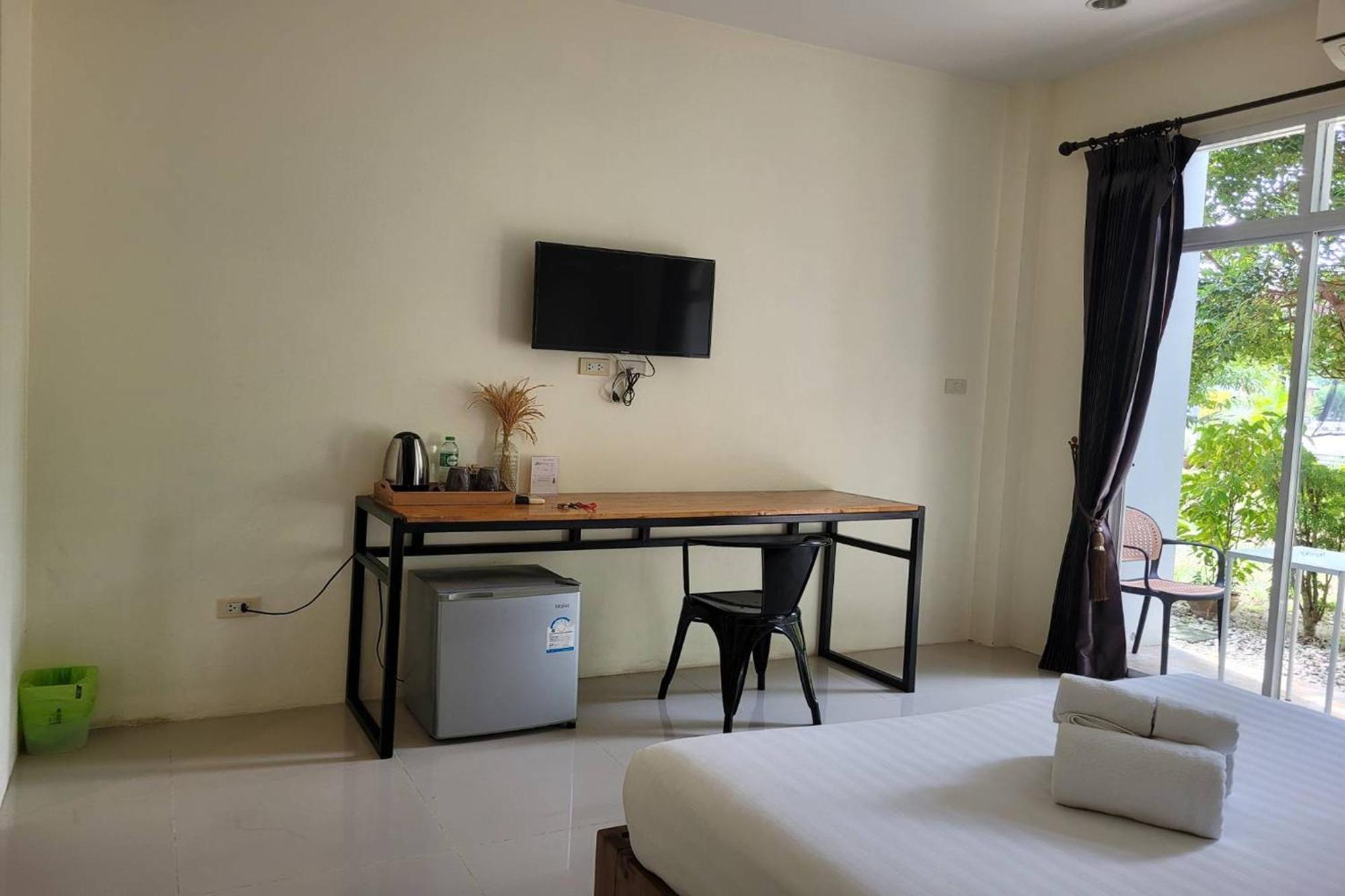 Snooze Inn Phuket Pa Khlok Eksteriør bilde