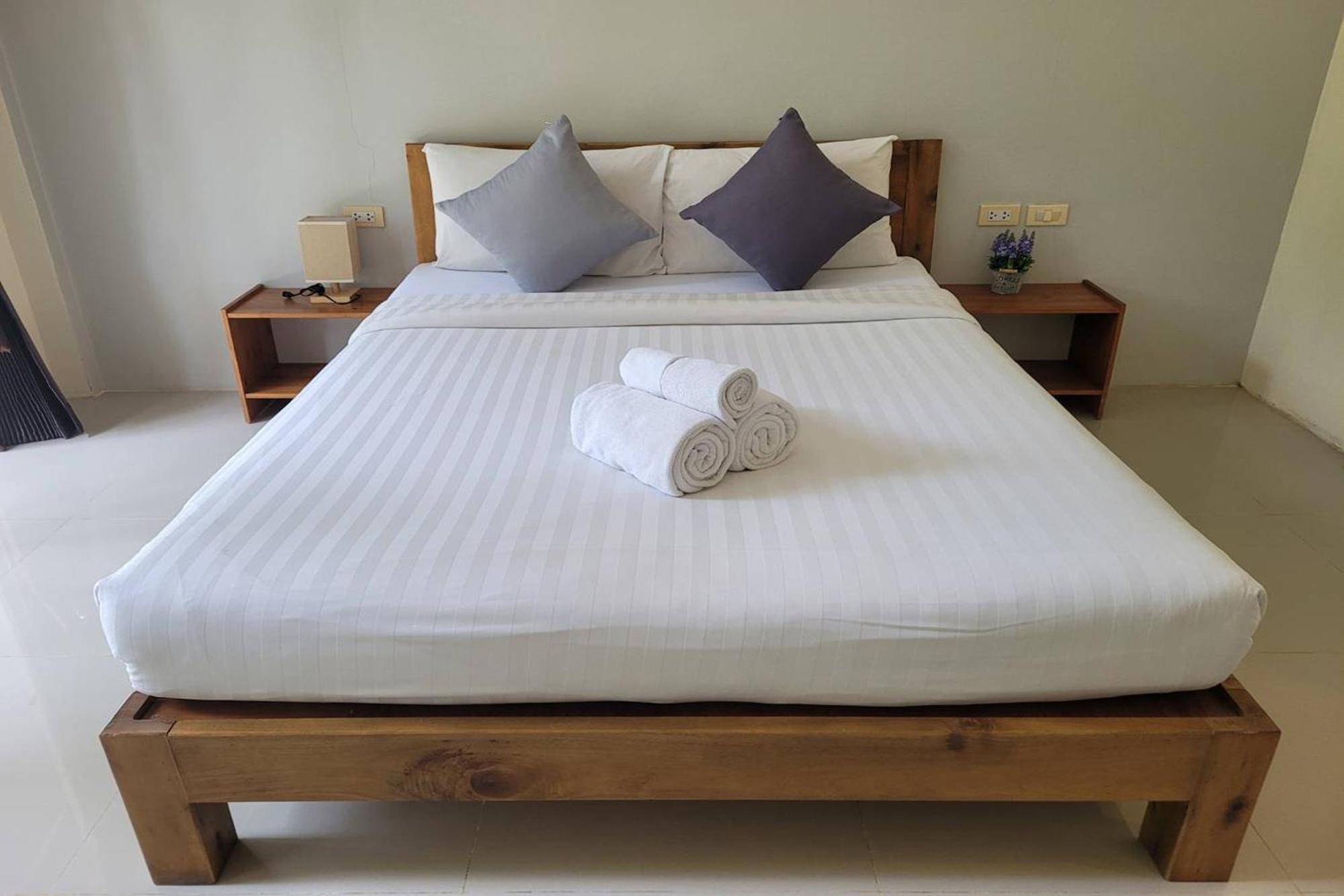 Snooze Inn Phuket Pa Khlok Eksteriør bilde